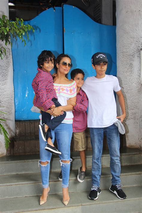 malaika arora children.